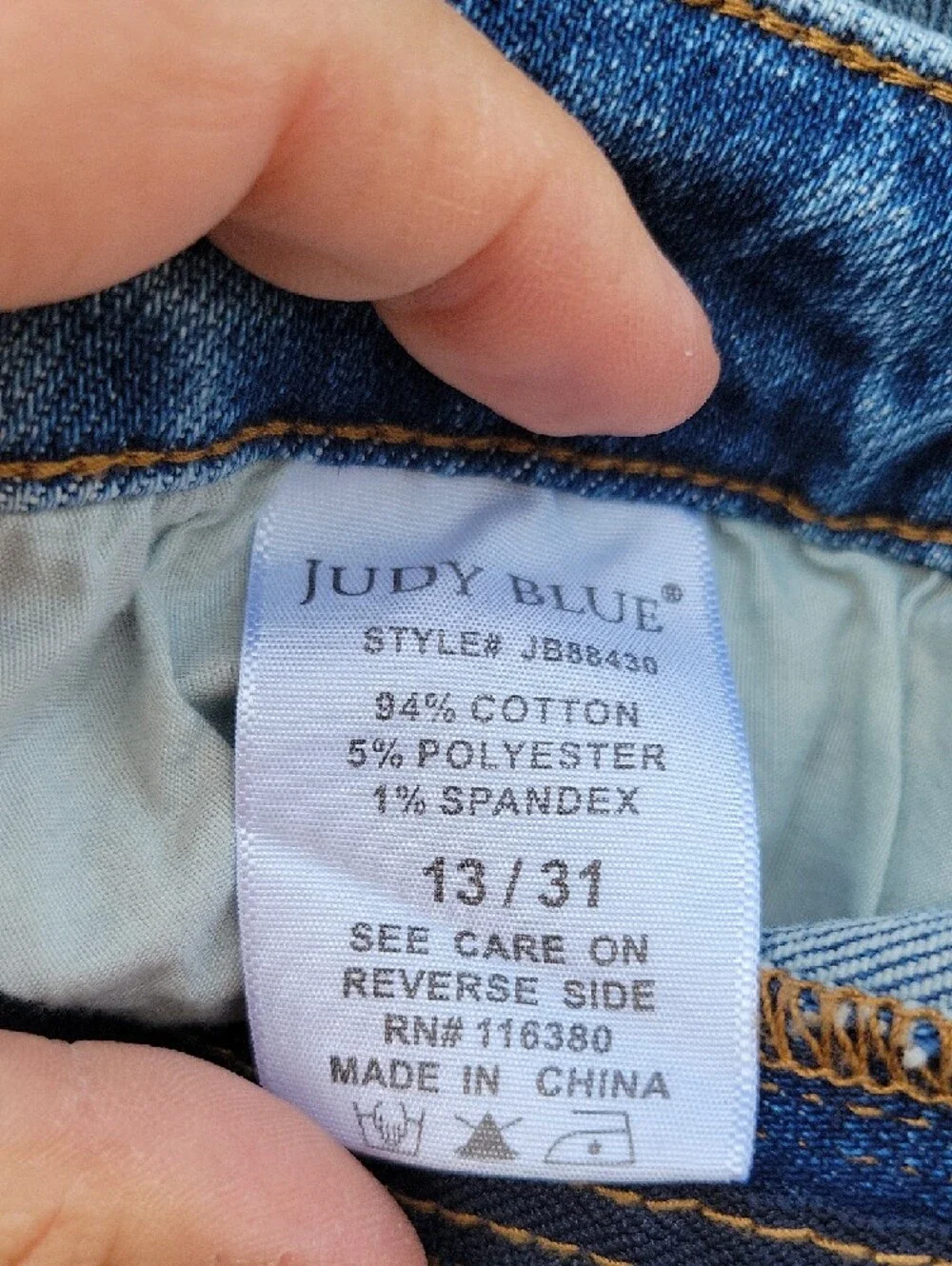 Judy Blue Relaxed Fit Straight‎ Jeans Distressed Stretch Frayed Hem Blue Denim